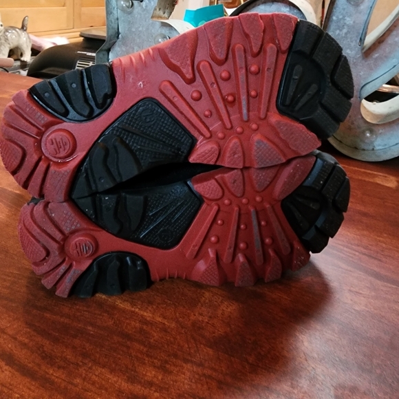 Kamik Youth Snow Boots Waterproof Sz. 13 Pre-owned - Picture 3 of 4